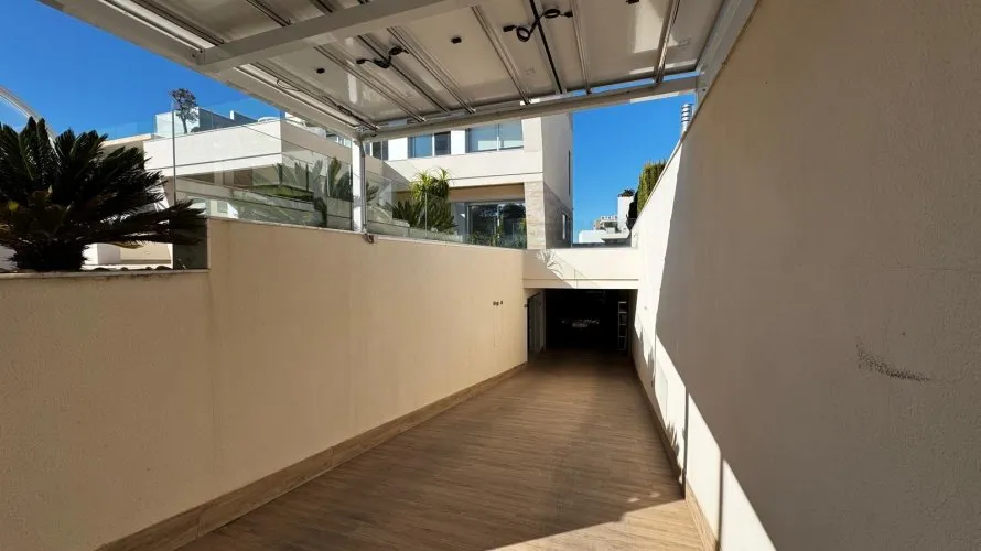 Villa de 4 dormitorios en Campoamor, España No. 2587 № 28