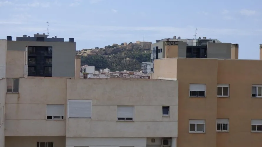 Ático de 3 dormitorios en Alicante, España No. 2071 № 11