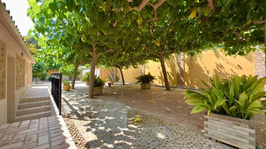 Apartamento de 6 dormitorios en Alicante, España No. 2088 № 25