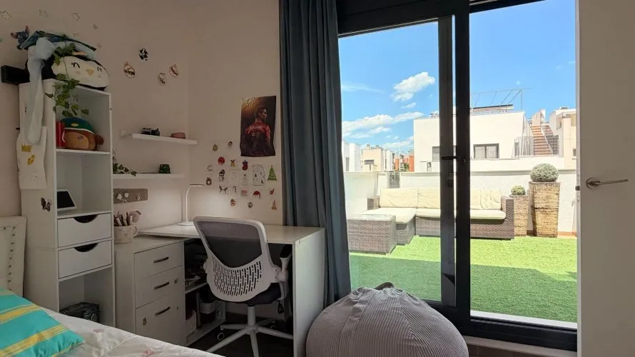 Villa de 5 dormitorios en Torrevieja, España No. 2447 № 1