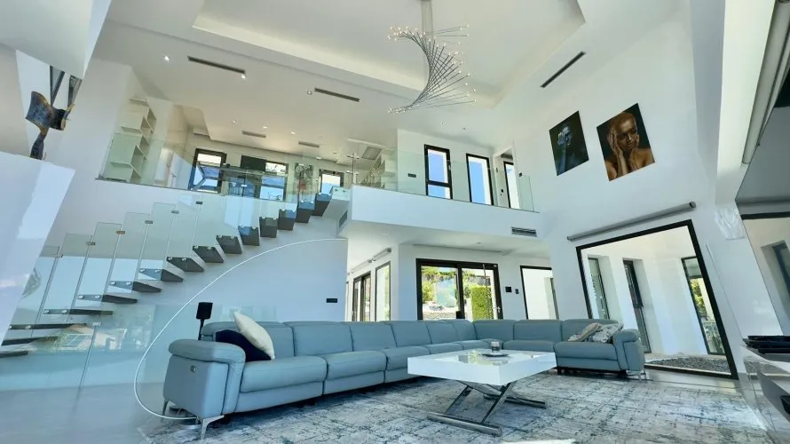 Villa de 5 dormitorios en Jávea, España No. 1935 № 8