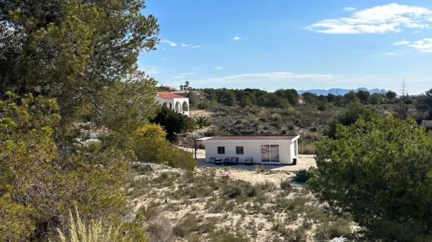 Сasa de 4 dormitorios en Villajoyosa, España No. 2140 № 10