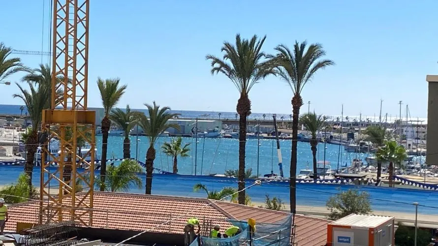 Apartamento de 4 dormitorios en Torrevieja, España No. 2121 № 21