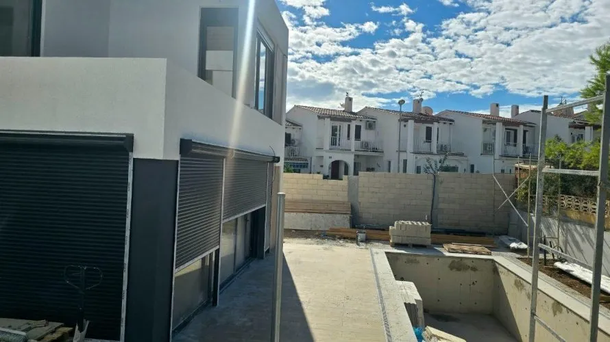 Villa de 3 dormitorios en La Nucia, España No. 2229 № 17