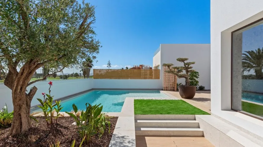 Villa de 3 dormitorios en Los Alcázares, España No. 2161 № 1