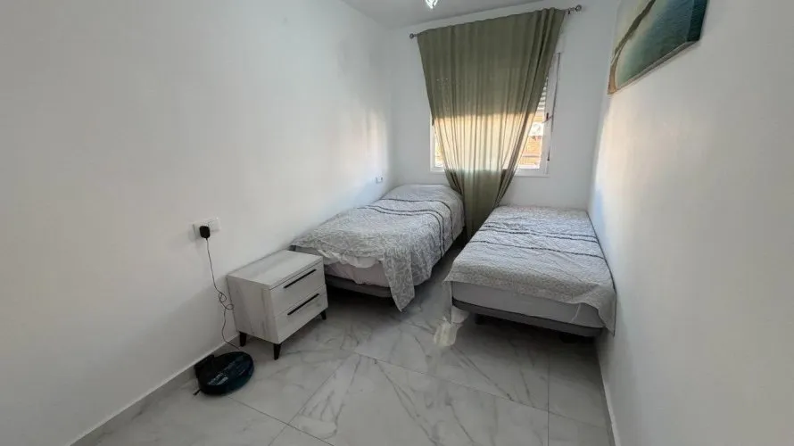 Apartamento de 3 dormitorios en Torrevieja, España No. 2235 № 4