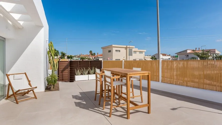 Villa de 3 dormitorios en Los Alcázares, España No. 2160 № 25