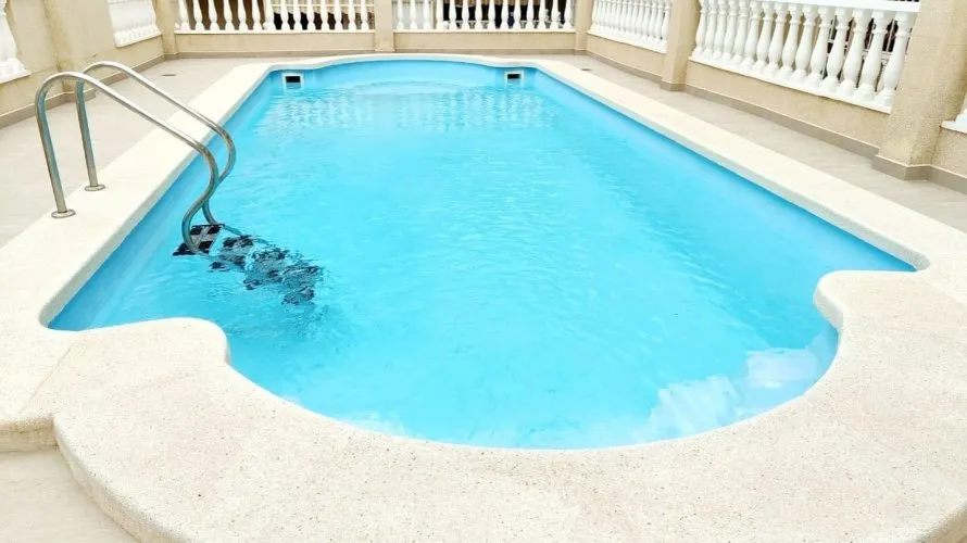 Apartamento de 2 dormitorios en Torrevieja, España No. 2394 № 10