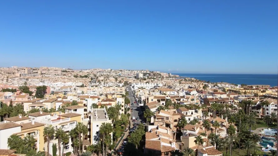 Apartamento de 1 dormitorio en Torrevieja, España No. 1567