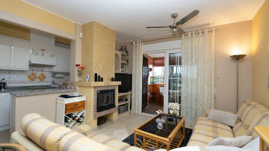 Apartamento de 73m² en Playa Flamenca II, España No. 2375 № 4