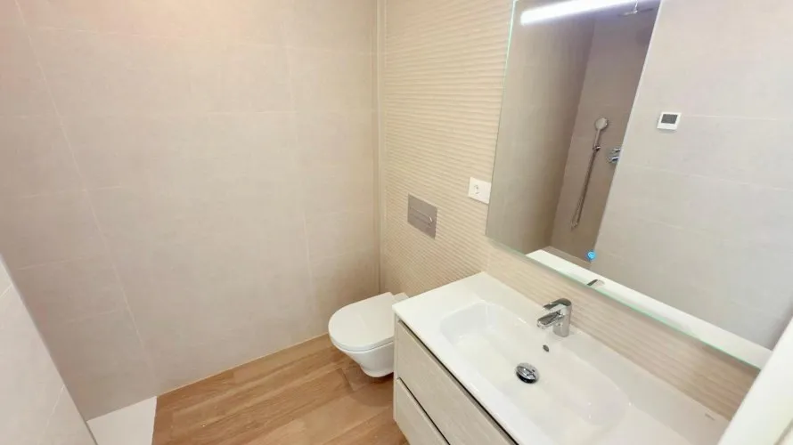 Apartamento de 2 dormitorios en Finestrat, España No. 1494 № 8