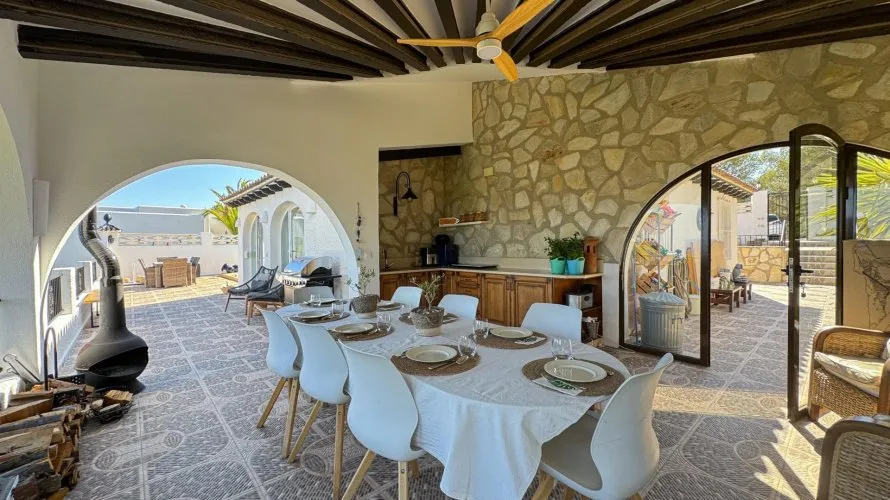 Villa de 3 dormitorios en La Nucia, España No. 2613 № 9