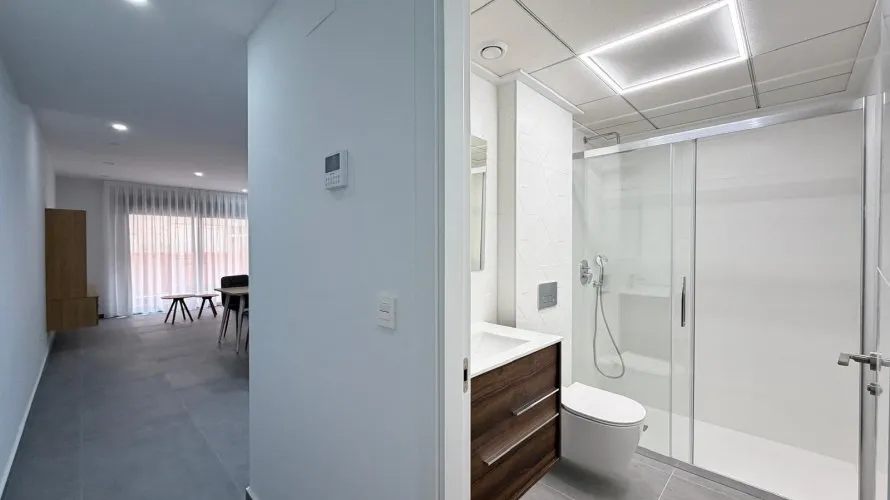 Apartamento de 3 dormitorios en Torrevieja, España No. 1558 № 8