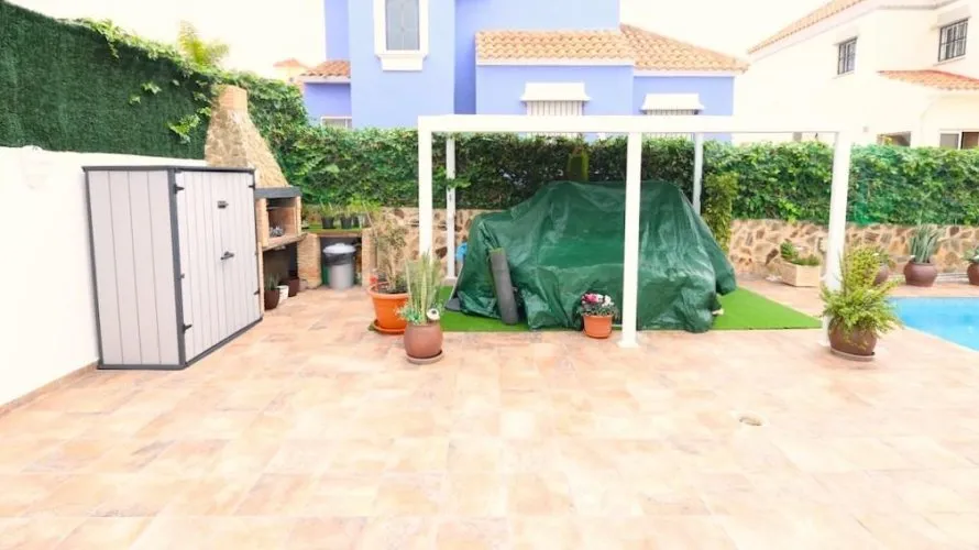 Villa de 4 dormitorios en Campoamor, España No. 1552 № 4
