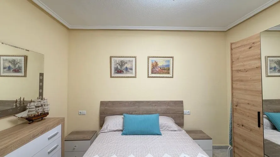 Apartamento de 3 dormitorios en Torrevieja, España No. 2269 № 9