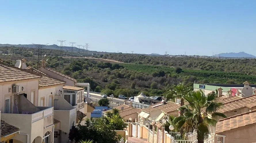 Сasa de 2 dormitorios en La Florida, España No. 2470 № 19