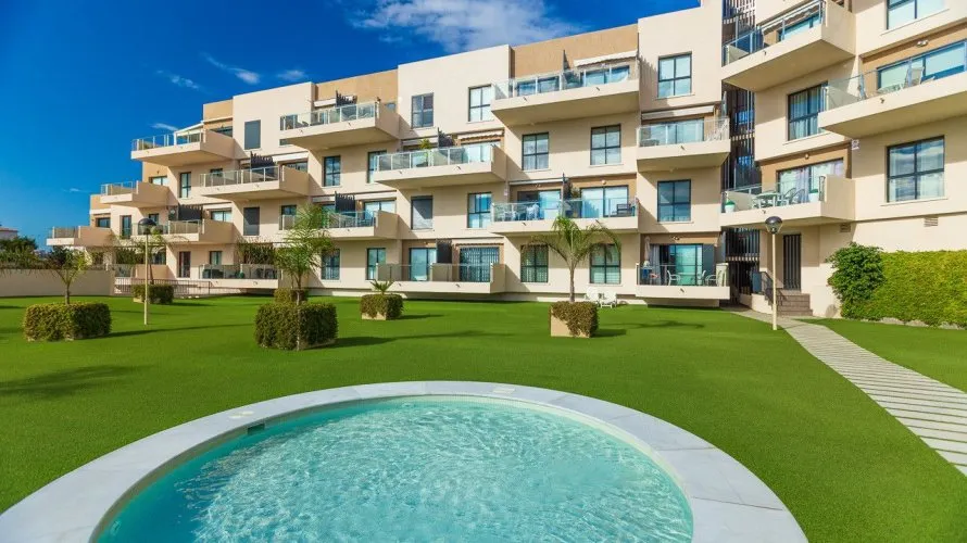 Apartamento de 71m² en La Zenia, España No. 2387