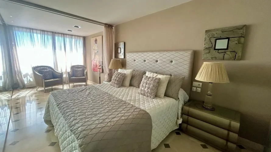 Apartamento de 3 dormitorios en Benidorm, España No. 2043 № 7