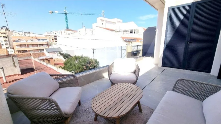 Ático de 2 dormitorios en Torrevieja, España No. 2617 № 5