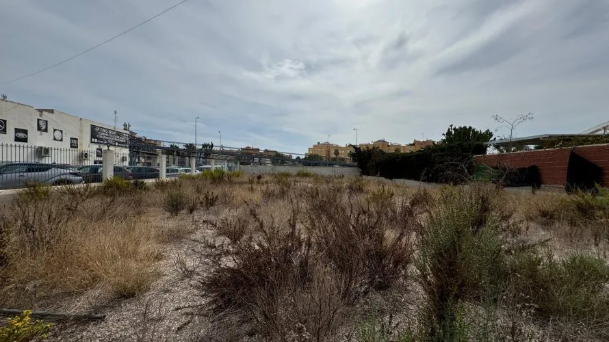Parcela de 135m² en Campoamor, España No. 1462 № 6