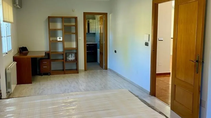 Villa de 4 dormitorios en Torrevieja, España No. 1466 № 15