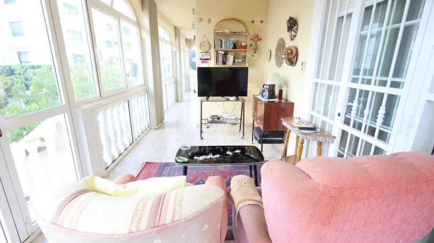 Apartamento de 5 dormitorios en Alicante, España No. 2211 № 1