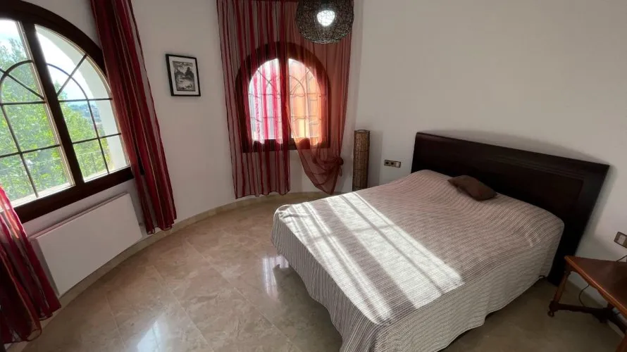 Villa de 4 dormitorios en Altea La Vella, España No. 1855 № 16