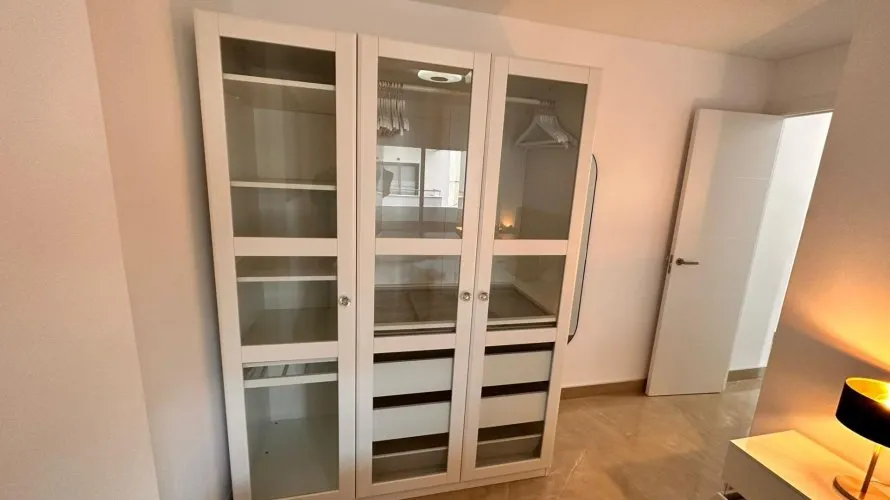 Apartamento de 3 dormitorios en Torrevieja, España No. 1784 № 22