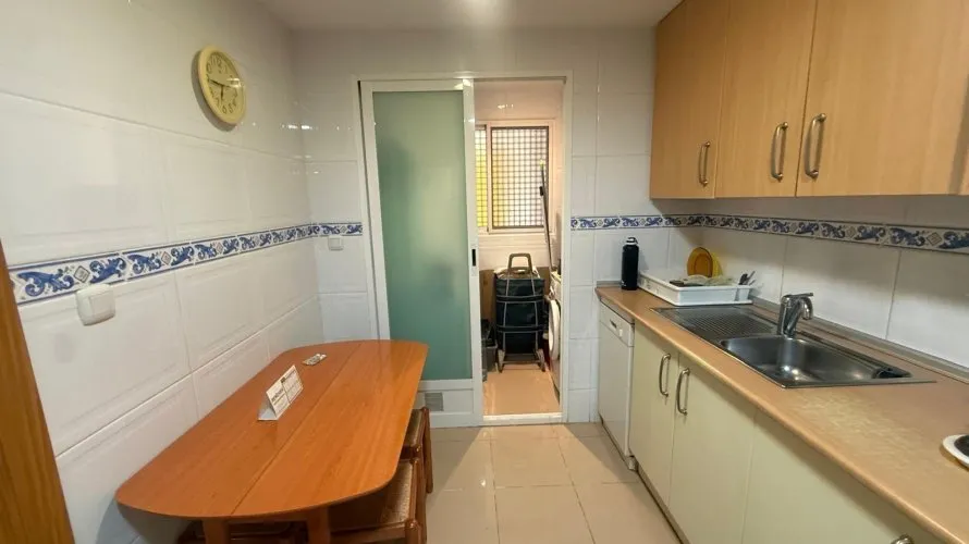 Apartamento de 2 dormitorios en Guardamar del Segura, España No. 2685 № 10