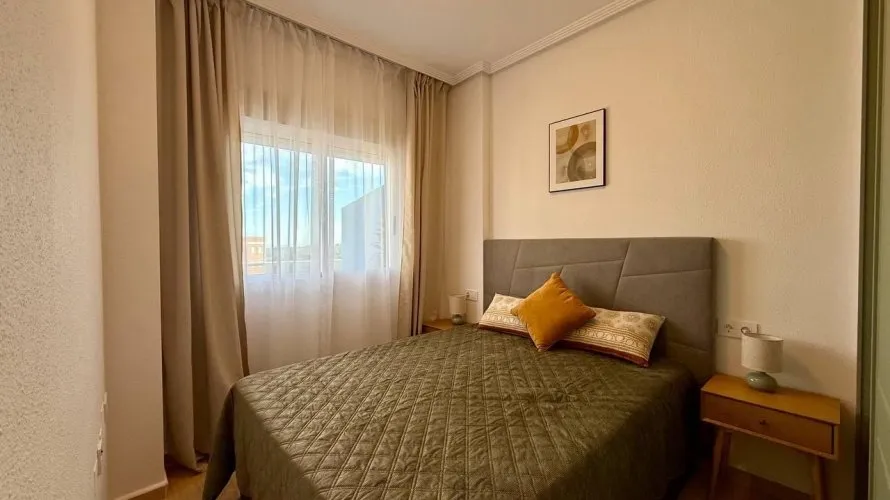 Apartamento de 3 dormitorios en Guardamar del Segura, España No. 2280 № 23
