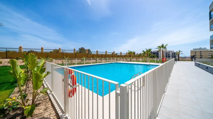 Apartamento de 3 dormitorios en Alicante, España No. 2615 № 27
