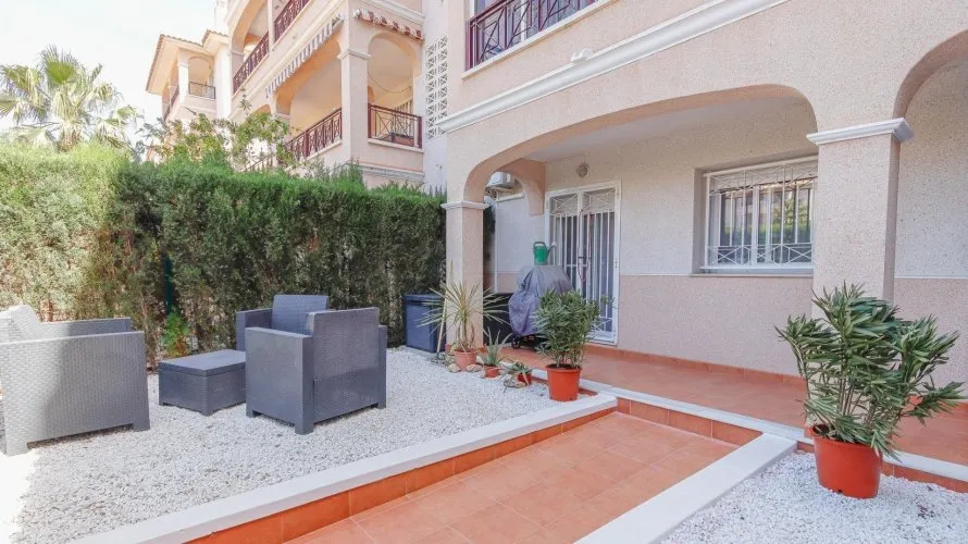 Apartamento de 1 dormitorio en Alicante, España No. 2395 № 28