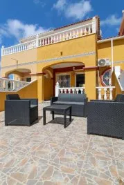 Bungalow de 2 dormitorios en La Regia, España No. 2227