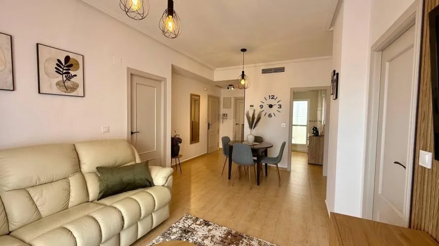 Apartamento de 3 dormitorios en Guardamar del Segura, España No. 2280 № 7