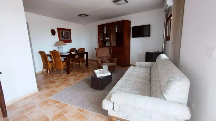 Villa de 8 dormitorios en Maryvilla, España No. 1753 № 20