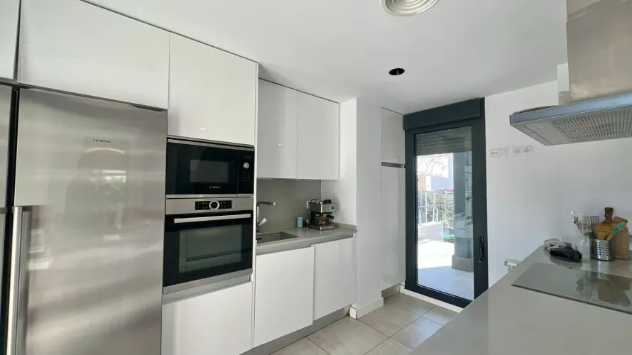Villa de 3 dormitorios en Bétera, España No. 2608 № 18