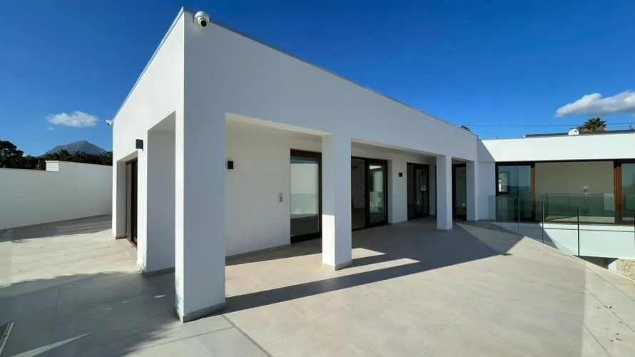 Villa de 4 dormitorios en Altea, España No. 1628 № 22