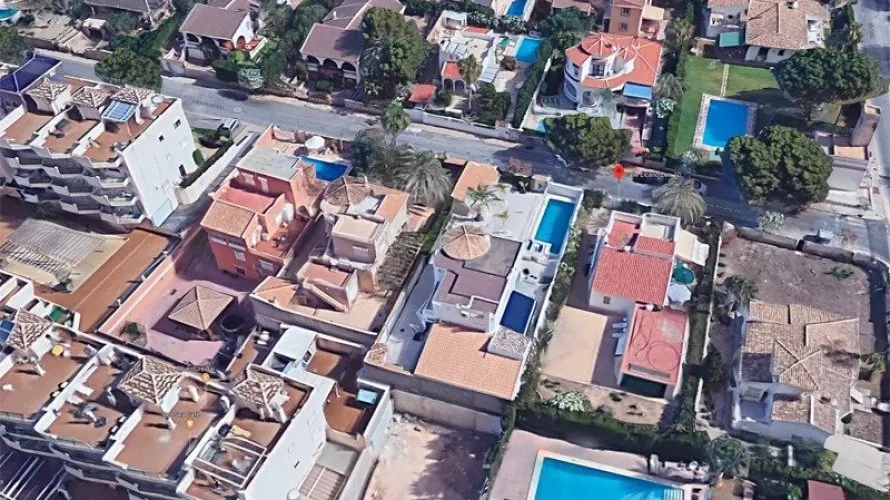 Villa de 4 dormitorios en La Zenia, España No. 1600 № 10