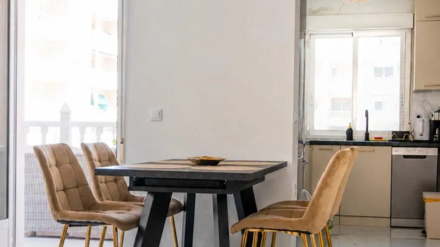Apartamento de 3 dormitorios en Torrevieja, España No. 2635 № 23