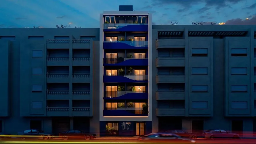 Apartamento de 2 dormitorios en Torrevieja, España No. 2050 № 1