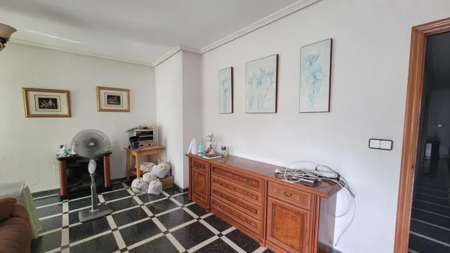 Apartamento de 1 dormitorio en Torrevieja, España No. 2310 № 4
