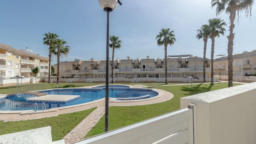 Сasa de 76m² en Alicante, España No. 2382 № 26