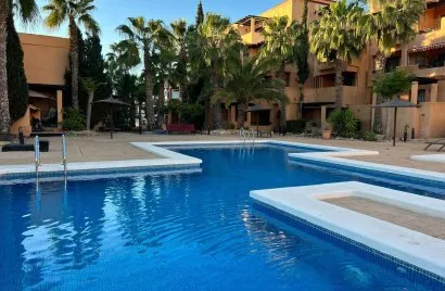 Dúplex de 3 dormitorios en Villamartin, España No. 2498