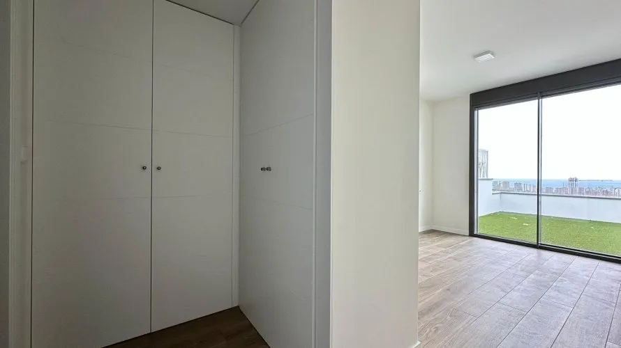 Apartamento de 2 dormitorios en Finestrat, España No. 1940 № 4