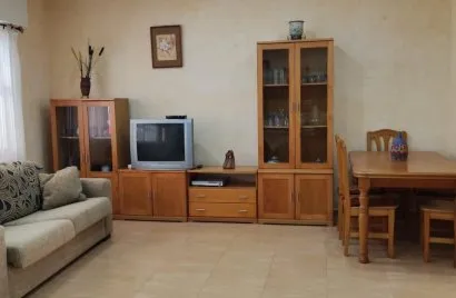 Сasa de 3 dormitorios en Torrevieja, España No. 2090