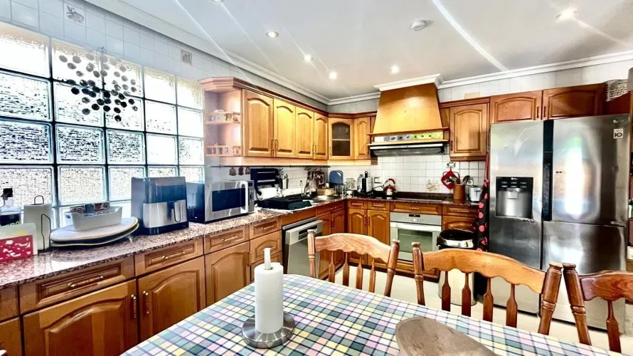 Villa de 4 dormitorios en Torrevieja, España No. 1553 № 25