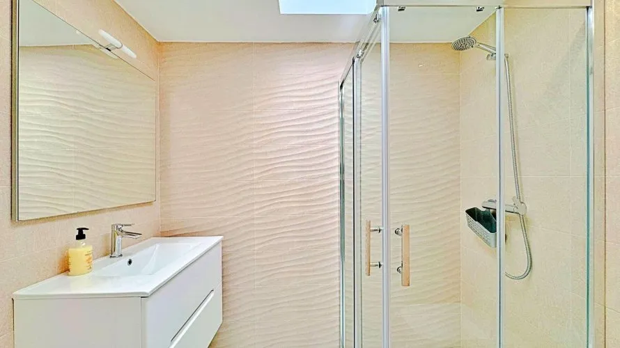 Bungalow de 3 dormitorios en Torrevieja, España No. 2167 № 6