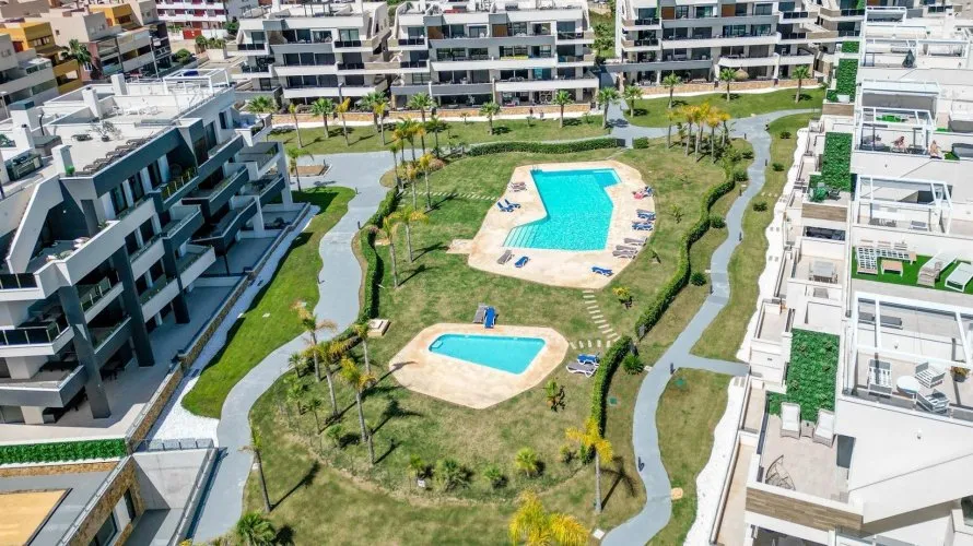 Ático de 2 dormitorios en Playa Flamenca II, España No. 2578 № 16