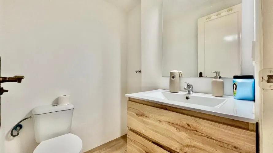 Ático de 2 dormitorios en Torrevieja, España No. 2298 № 27