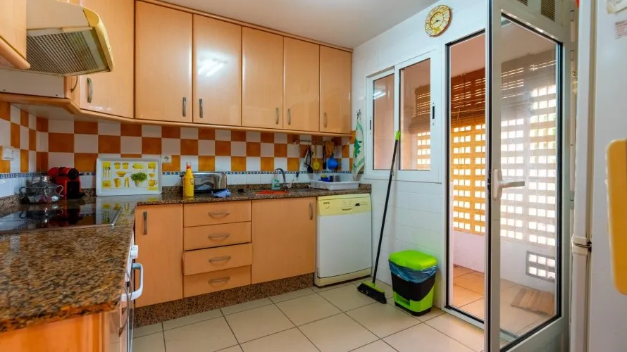 Parcela de 109m² en El Campello, España No. 1954 № 11